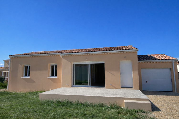 Maison traditionnelle à Piolenc (84)