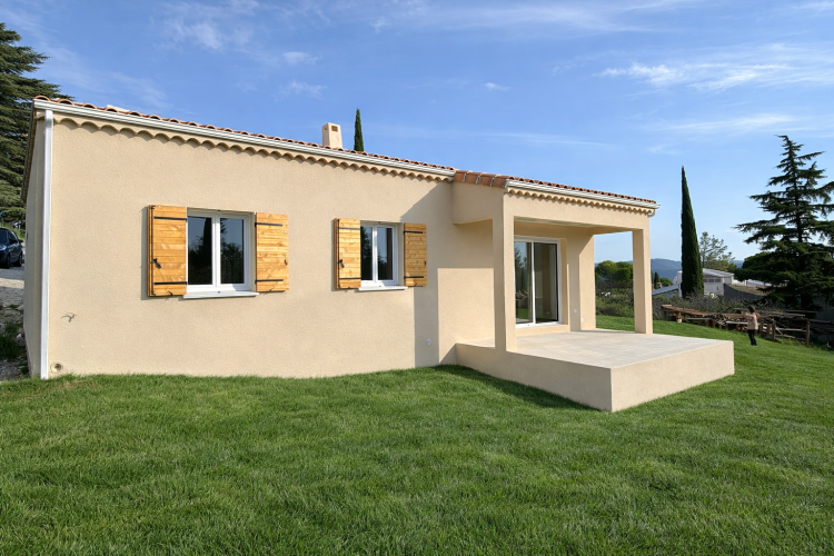 Maison plain-pied Bourg-Saint-Andéol