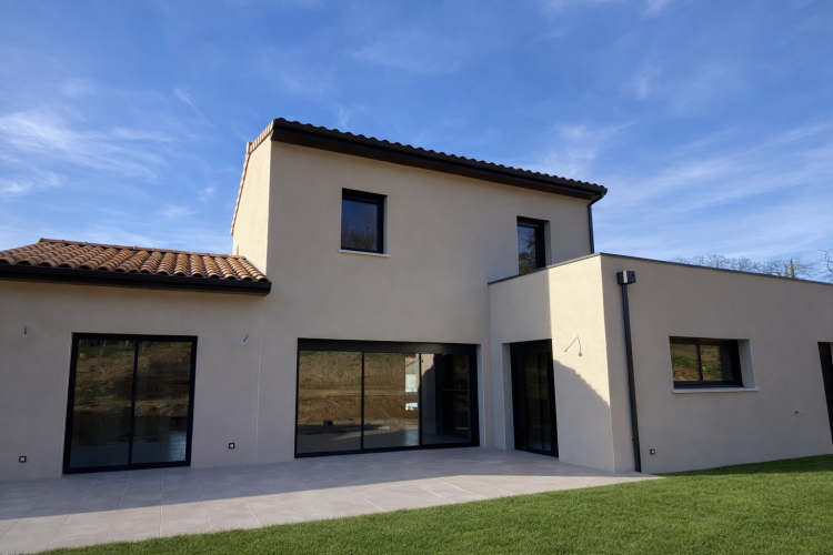 Villa 140 m² à Montélimar (Drôme)