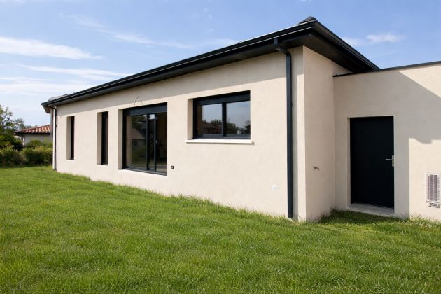 Maison de plain-pied 94 m² à Montélimar