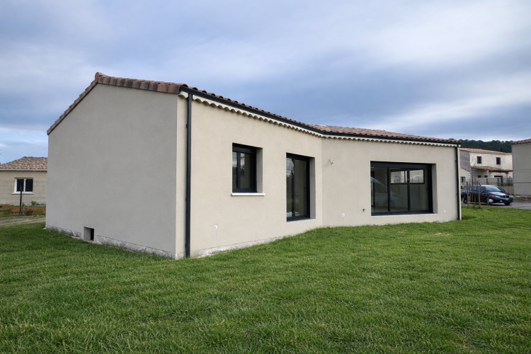 Maison familiale à Saint-Paul-Trois-Châteaux