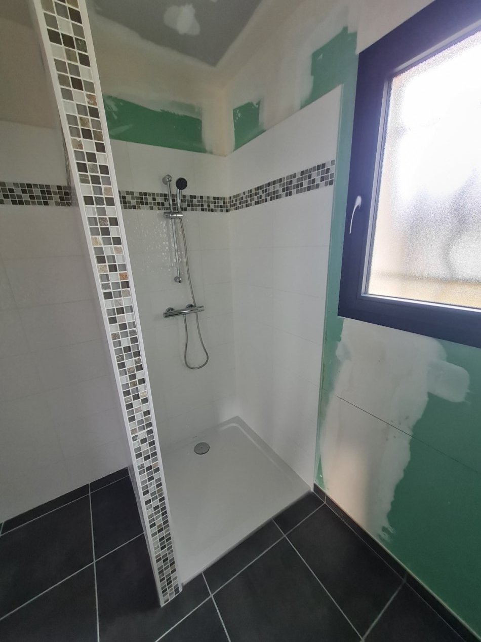 Maison 89 m² à Charols