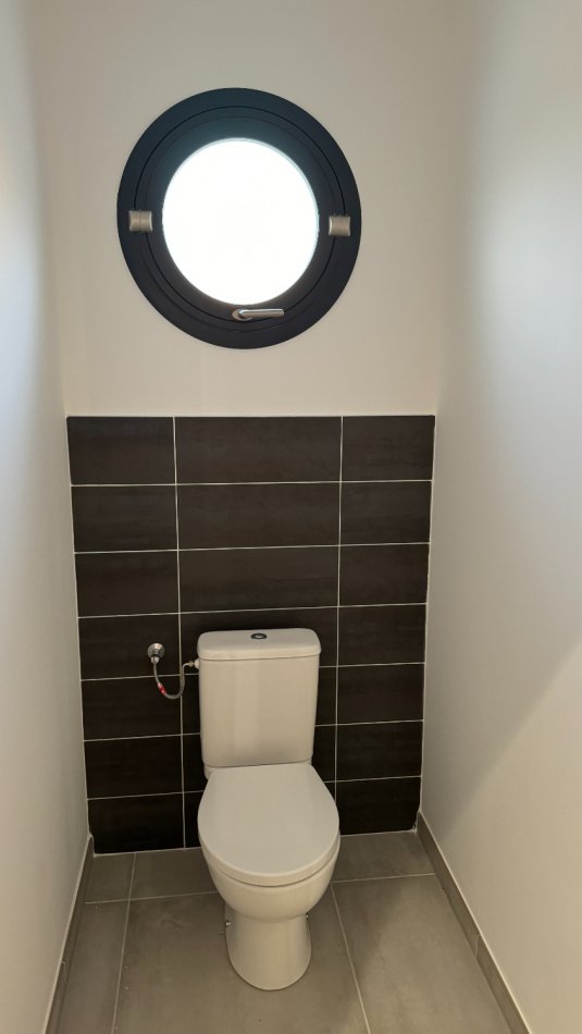 Villa contemporaine 164 m² à Savasse