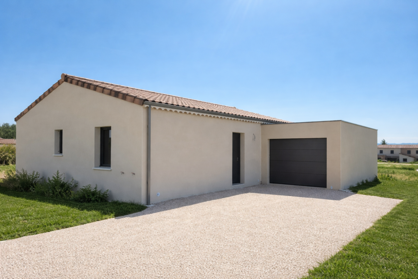 Maison moderne à Allan (Drôme)