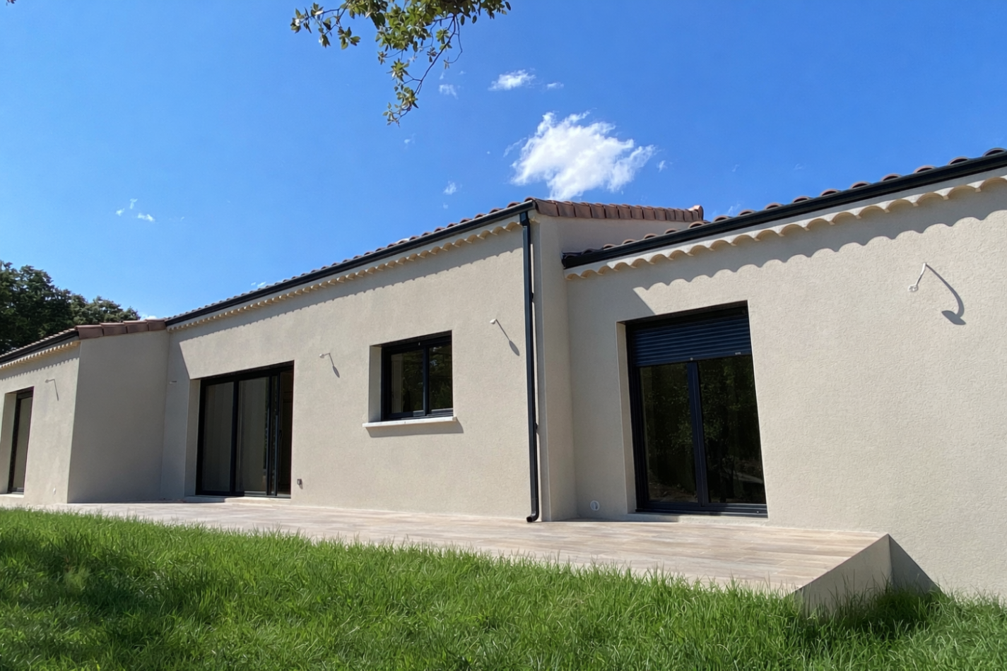 Maison traditionnelle à Saint-Restitut 150 m²